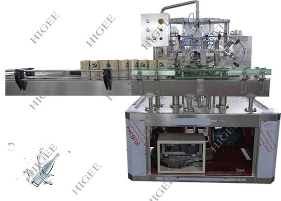 China Wasser-Füllmaschine-Waschmaschine des kleinen Maßstabs automatische/Füller-/des Mützenmacher-3IN1 Einheit fournisseur