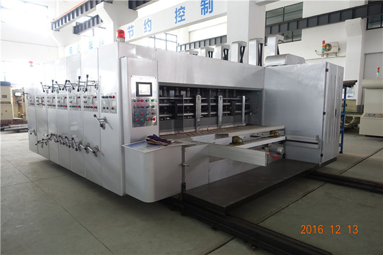 China Kleiner gewölbter Karton-Kasten, der Maschine 4 Farben flexographisches Drucken macht fournisseur