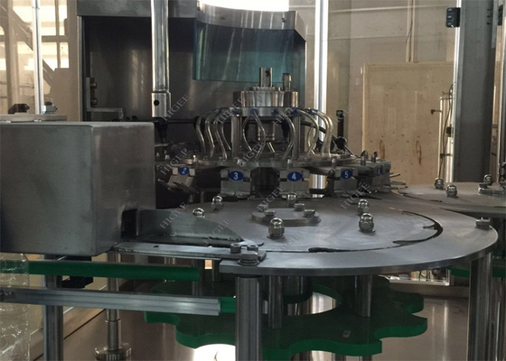 China Automatische Bier-Füllmaschine, machen industrielles Bier-abfüllende Ausrüstung mit CER in Handarbeit fournisseur