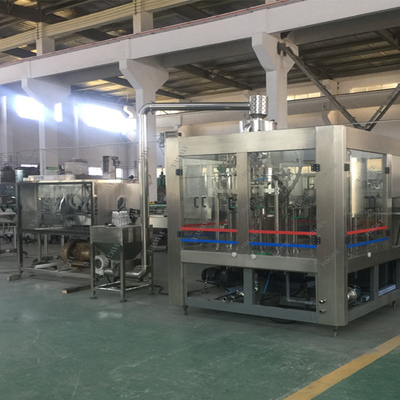 China Automatisch kontrollieren Sie Kopf-waschende Köpfe der System-Mineralwasser-Glasfüllmaschine-14 fournisseur