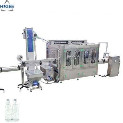 China Flaschenwasser-Füllmaschine des Glases 400ml mit Ringzugkappe karbonisierte das Sodawasser, welches die Maschinerie des alkoholfreien Getränkes füllt, die m füllt fournisseur