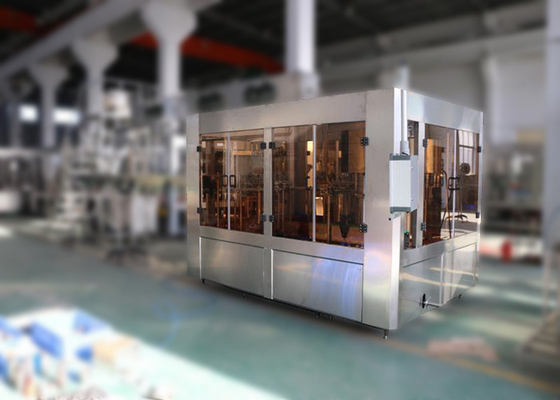 China Reine abgefüllte automatische Wasser-Füllmaschine, Mineralwasser-Flaschenabfüllmaschine 7.5KW fournisseur