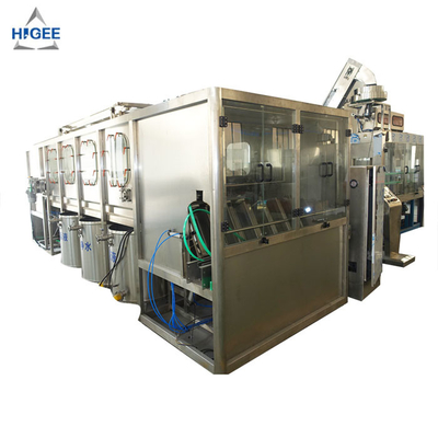 China automatisches Wasser-Flaschenabfüllmaschine der Energie-12Kw/Selbstwasser-Füllmaschine 5 Gallone fournisseur
